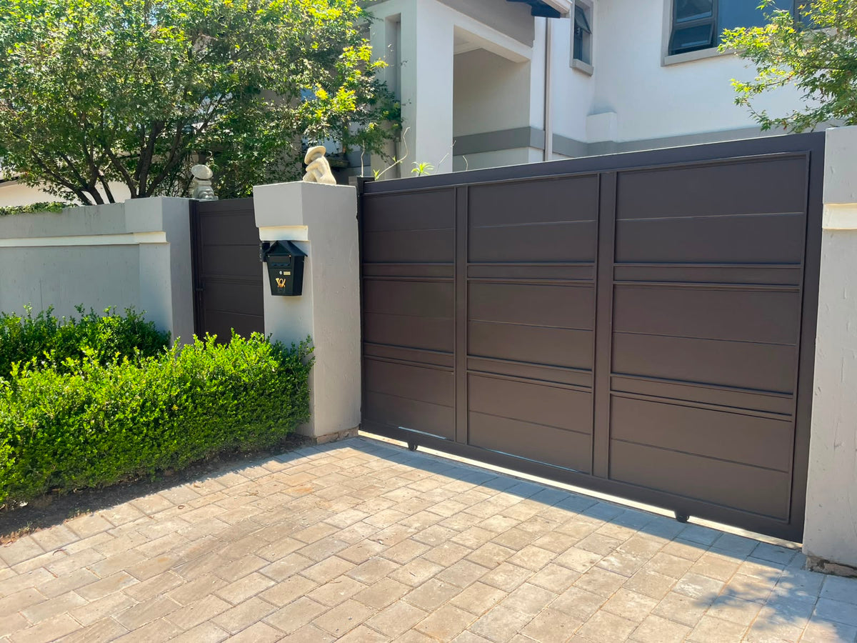 Contemporary Steel Sliding Gate