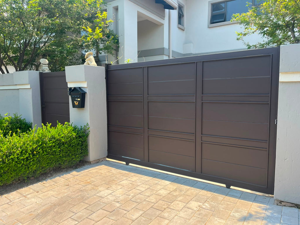 Contemporary Steel Sliding Gate