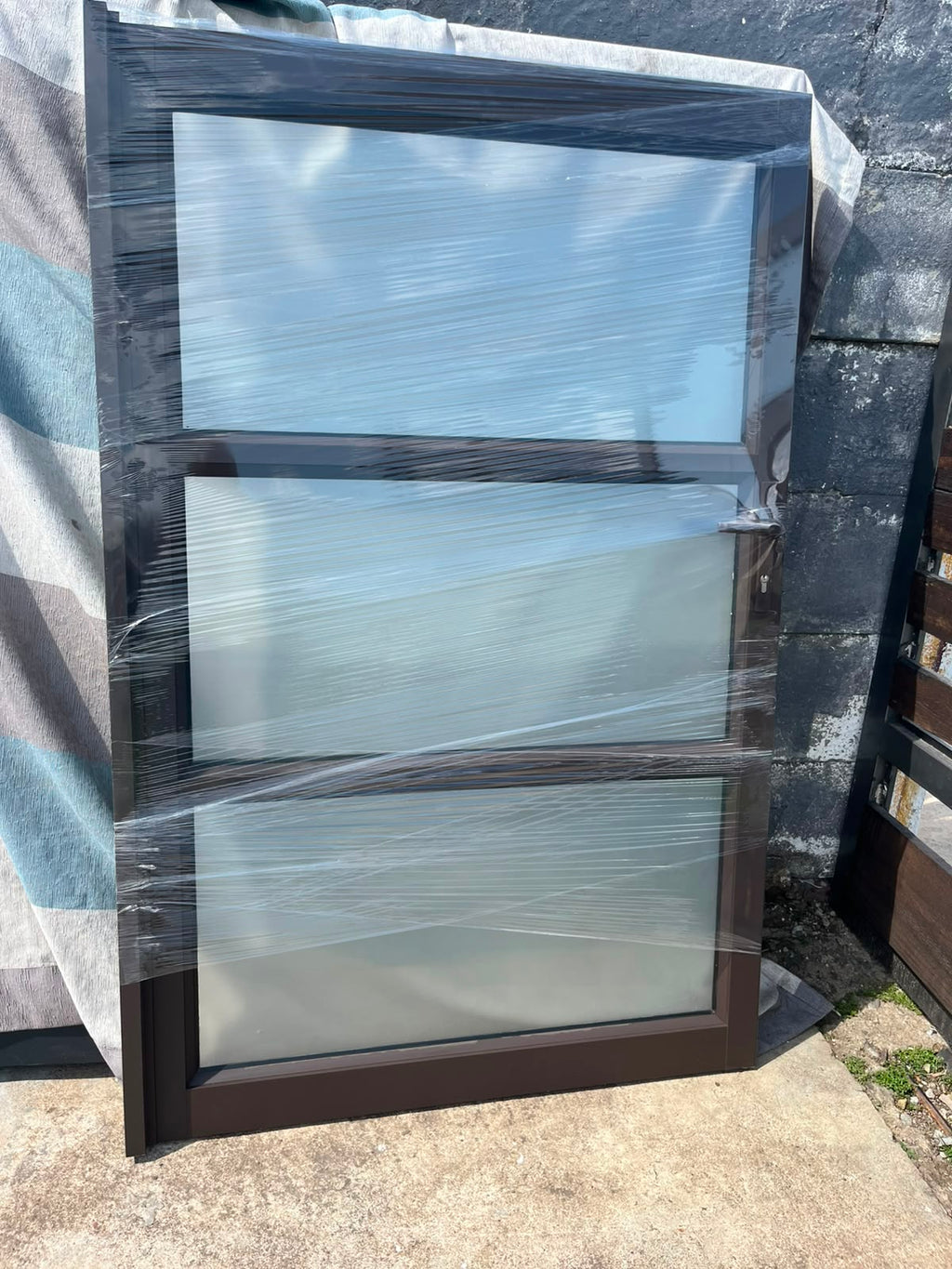 Modern Glass Steel Sliding Gate