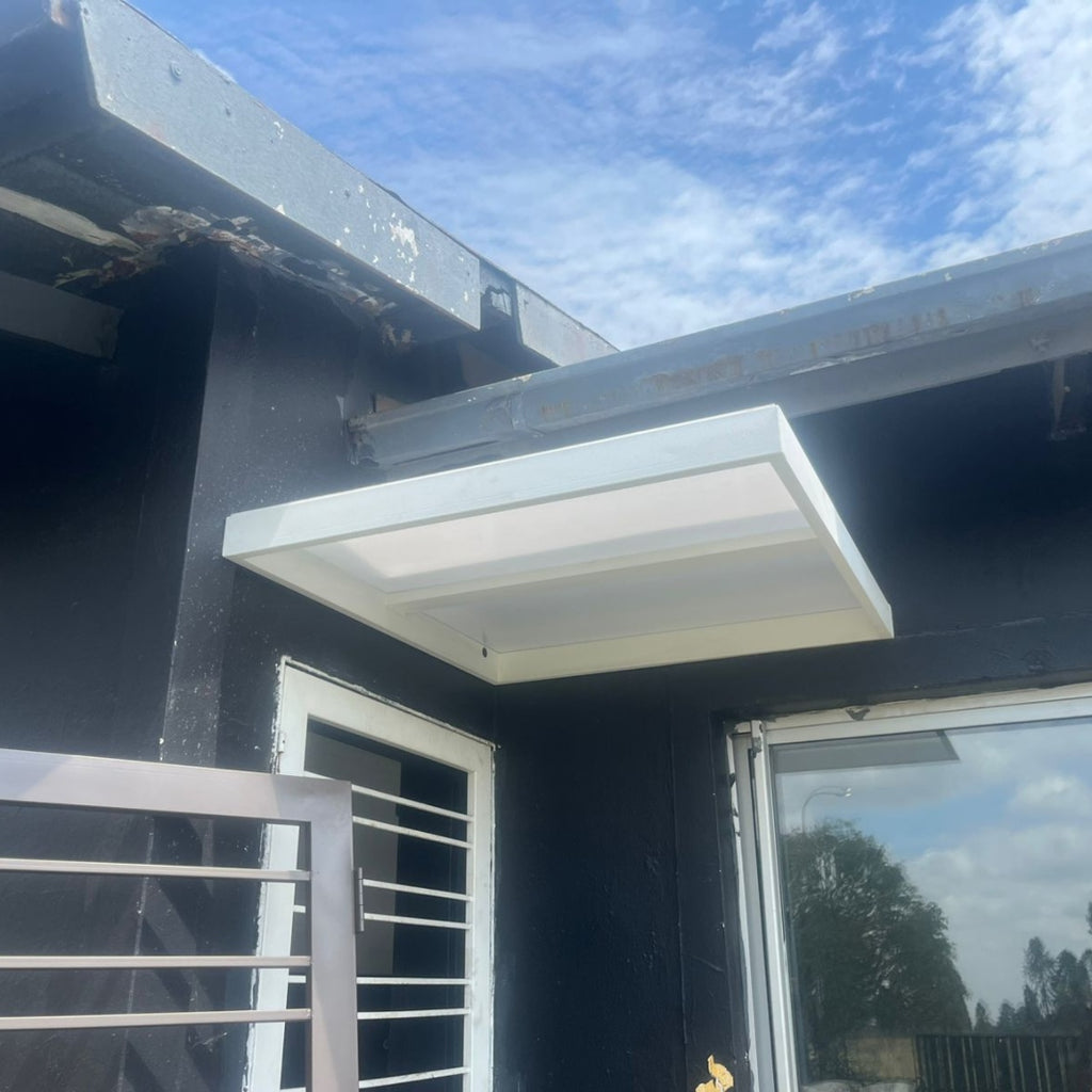 Ashwoodcreations - Pre-assembled Metal Multiwall Awning - 1m 1.5m